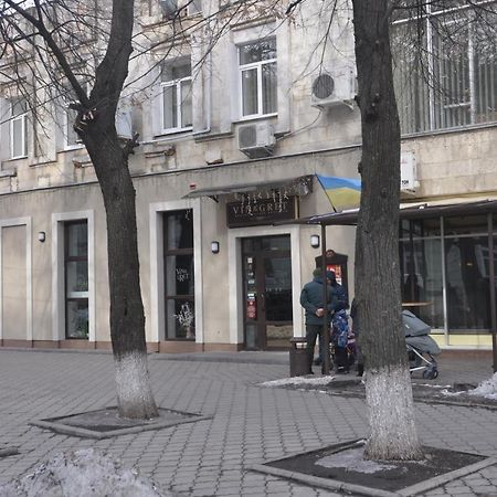 Apartments Theatre Shepkina 2 Room Sumy Exterior foto